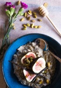 Fig & Pistachio Porridge